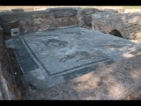 00384 ostia - regio ii - insula ii - terme dei cisiarii (ii,ii,3) - raum (6, a) - tepidarium - wilde tiere - mosaik.jpg